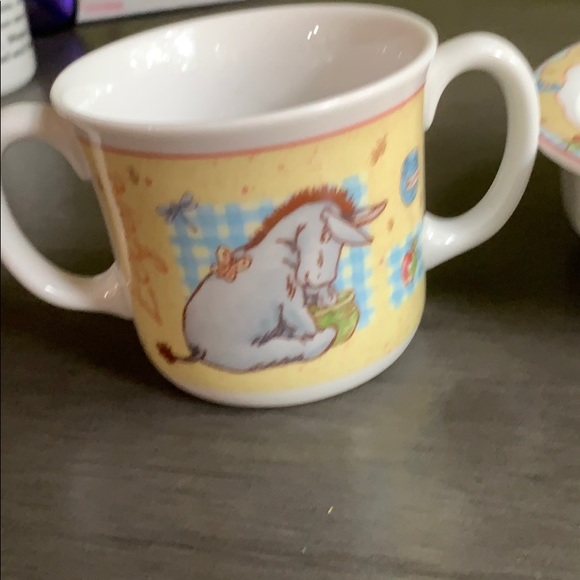 Royal Daulton Winnie the Pooh ceramic bowl and mug - Picture 3 of 5